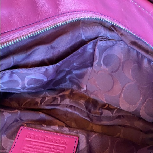 Coach pink suede bag - Picture 14 of 15